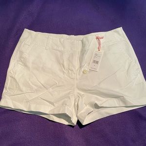 VINYARD VINES SHORTS